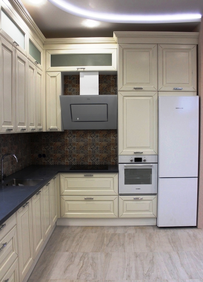 Белый кухонный гарнитур-Кухня из массива «Модель 41»-фото2