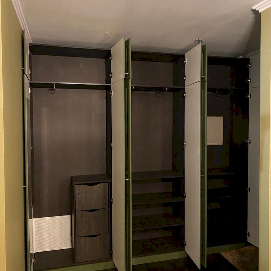 Встроенные шкафы-Встроенный шкаф с антресолью «Модель 32»-фото5